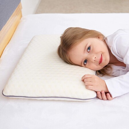 ¿Es seguro usar almohadas para bebés?